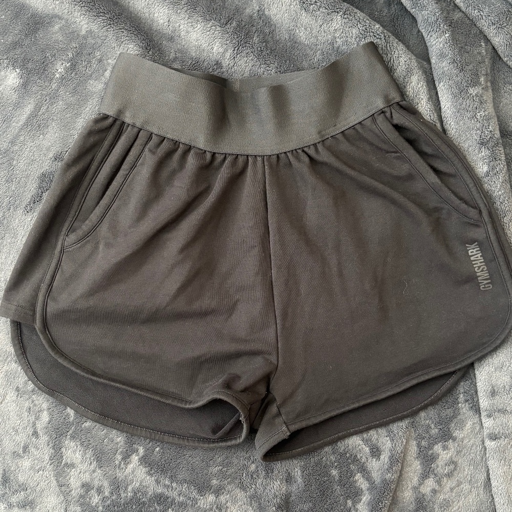 Gymshark Legacy Shorts - S